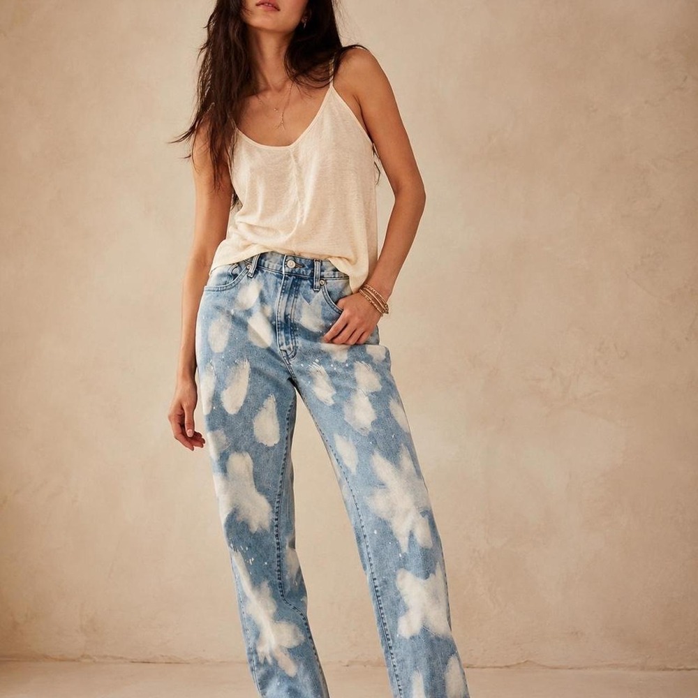 Anthropologie Pilcro High Rise Straight Bleached Cloud Print Jeans Light Blue